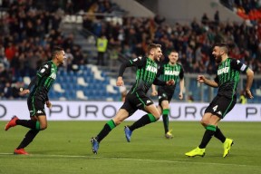 米6体育平台-萨索洛意外击败亚特兰大，意甲强队受挫的简单介绍