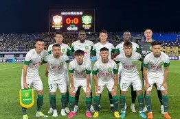 米6体育APP-巴塞罗那再现神勇，轻取对手晋级(巴塞罗那现场)