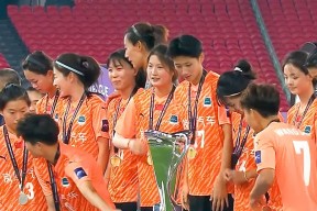 米6体育平台-强队：女足比赛巨星阵容迎战挑战