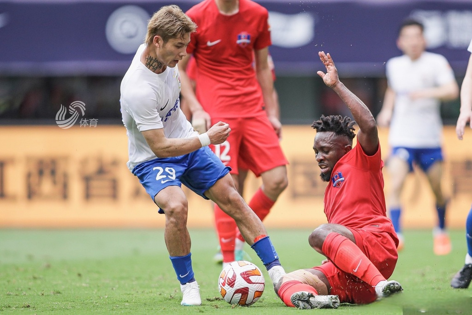 包含客场作战备受瞩目!欧洲强队热身对抗的词条 包含客场作战备受瞩目!欧洲强队热身对抗的词条